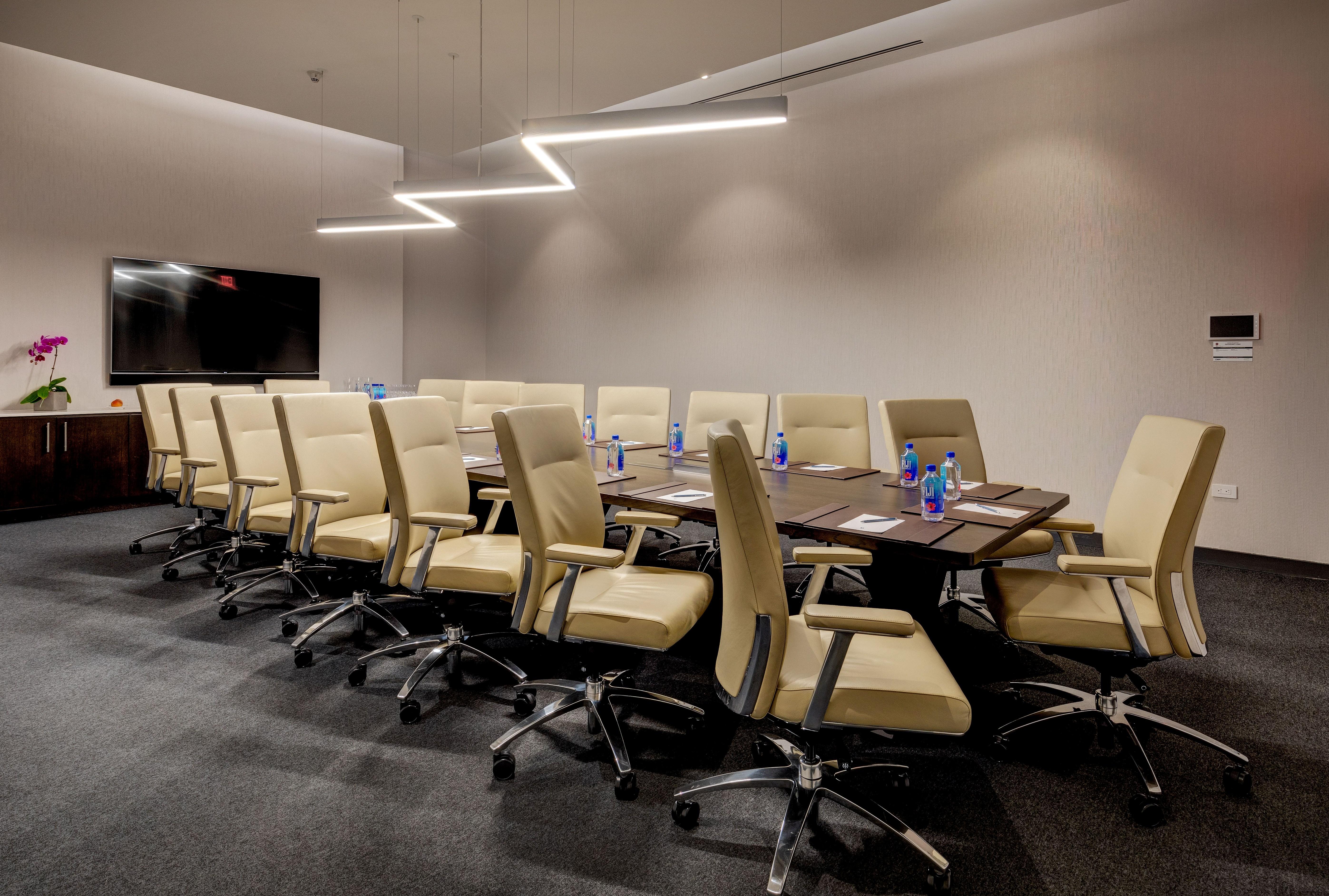 Hotel X Toronto, A Destination By Hyatt Hotel Eksteriør bilde Boardroom at the InterContinental Hotel, London, The O2